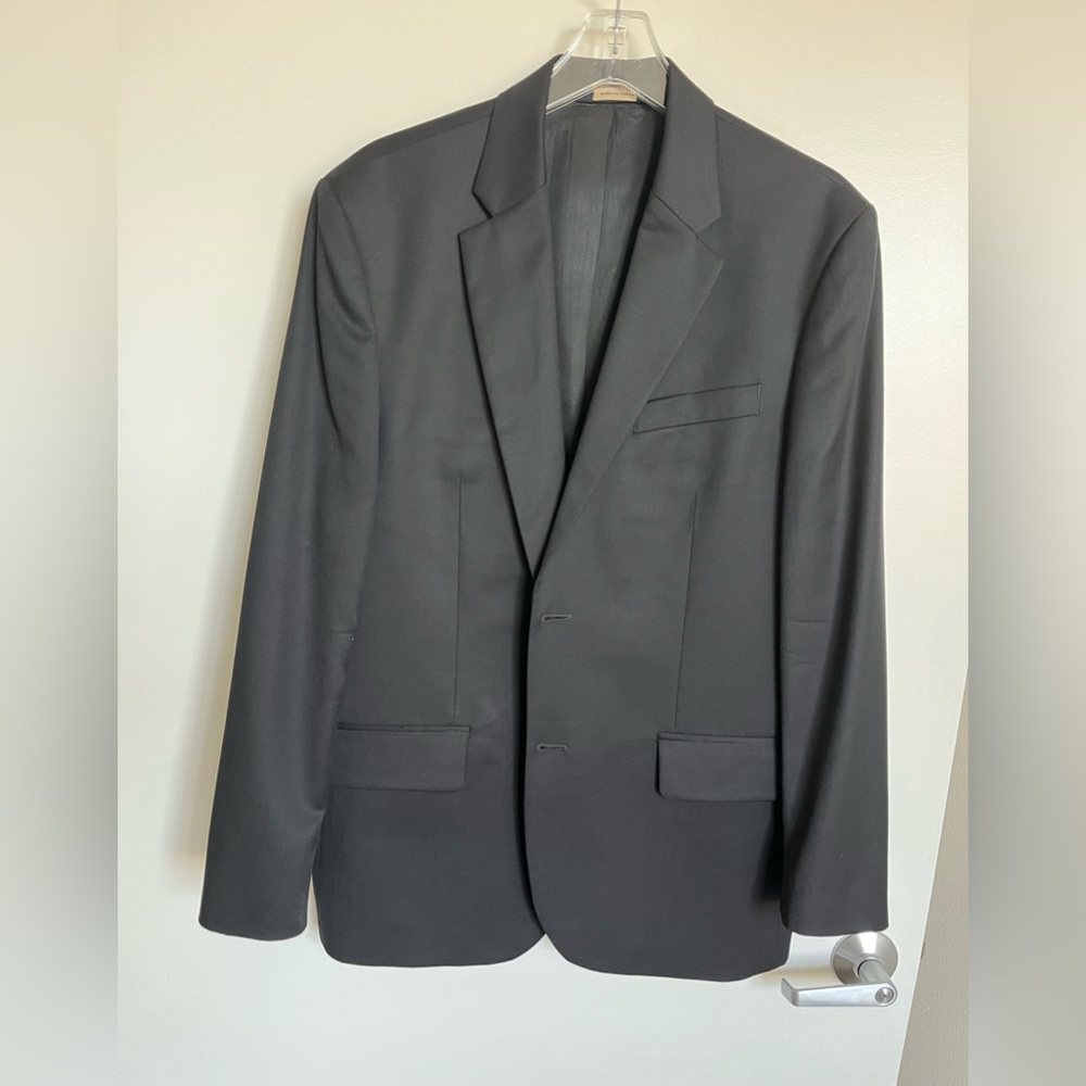 Black Banana Republic suit jacket 42R, 35/30 pants